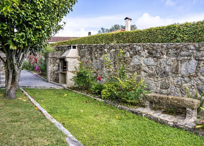 Casa Do Mestre T2 Vila de Punhe